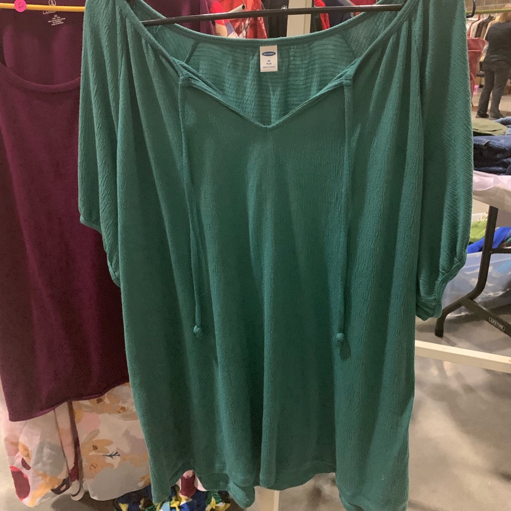 Old Navy Green gauzy blouse